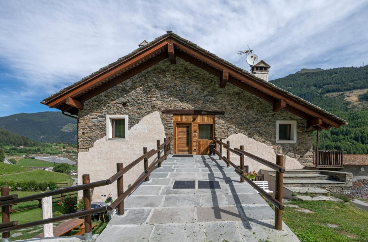Maison Marcoz - Appartamenti Vacanze Étroubles Extérieur photo