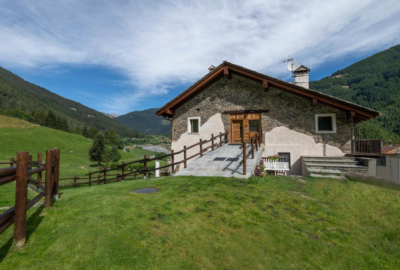 Maison Marcoz - Appartamenti Vacanze Étroubles Extérieur photo