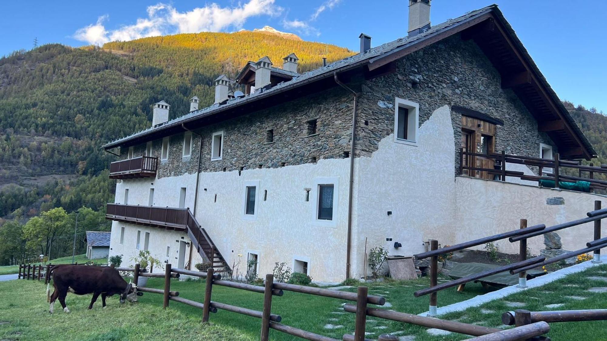 Maison Marcoz - Appartamenti Vacanze Étroubles Extérieur photo